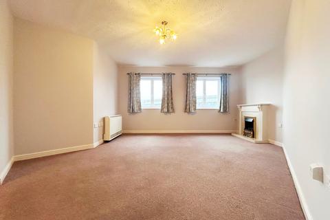 undefined, Lloyd Close, Cheltenham GL51