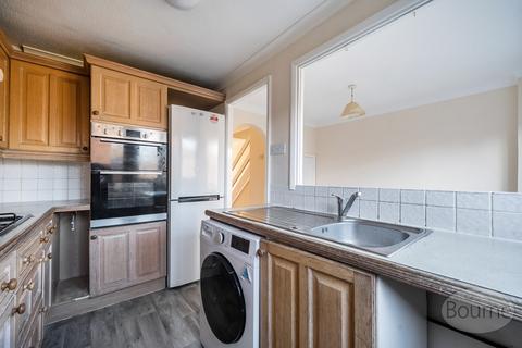 3 bedroom terraced house for sale, Burden Way, Guildford, Surrey, GU2