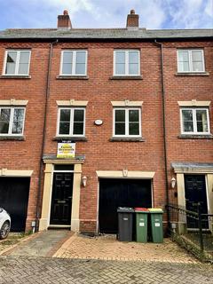 Danvers Way, Preston PR2