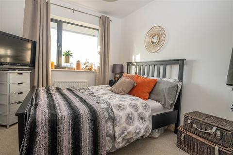 undefined, Rollason Way, Brentwood
