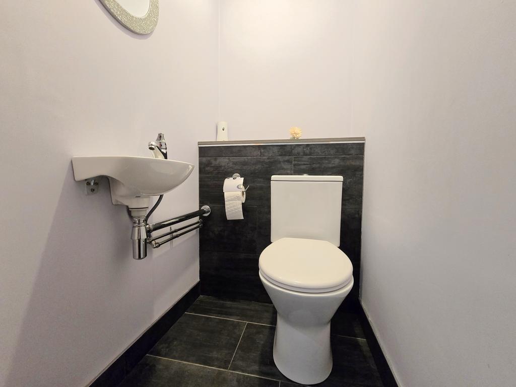 Ground floor wc