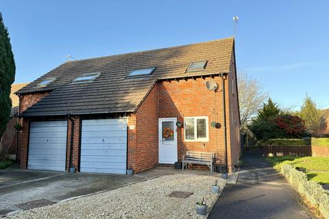 Windsor Close, Oxfordshire