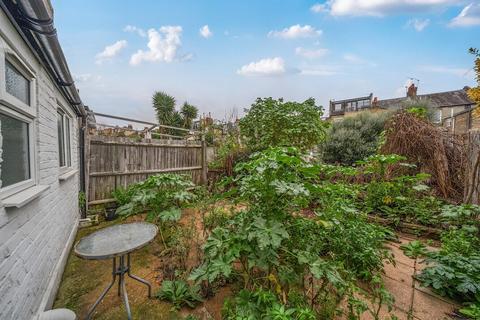 4 bedroom house for sale, Garfield Road, London, SW11