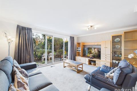 undefined, Sylvanus, Berkshire RG12