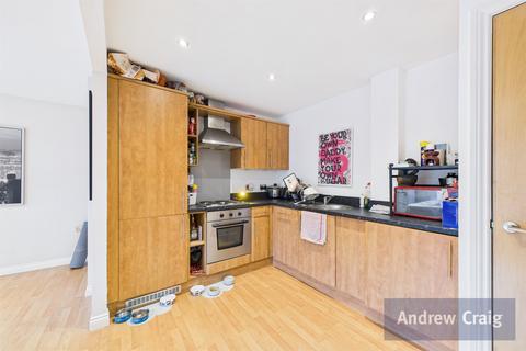 2 bedroom apartment for sale, Curzon Place, Gateshead