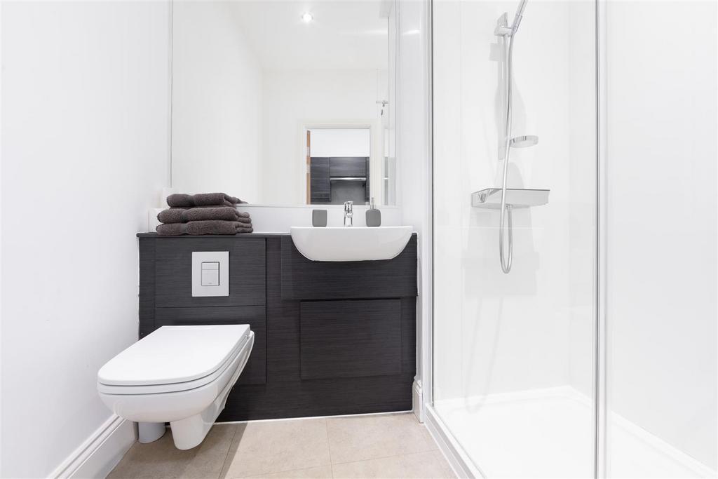 S33 HI-res-4.jpg
