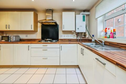 5 bedroom detached house for sale, Hawthorne Avenue, Nottingham NG15