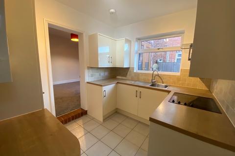 3 bedroom semi-detached house for sale, Buxton Avenue, Crewe