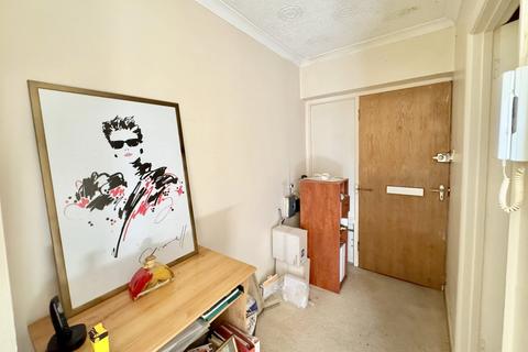 undefined, Dean Park Road, Dean Park, Bournemouth, BH1
