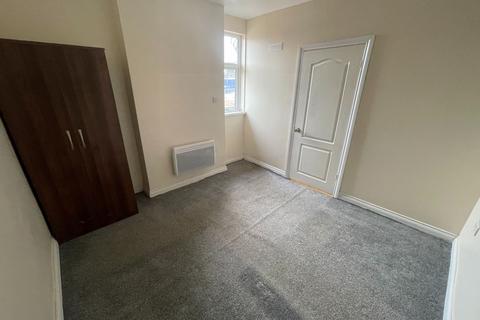 undefined, Southfields Drive, Leicester LE2