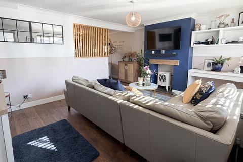 3 bedroom house for sale, Tiddington , Oxfordshire