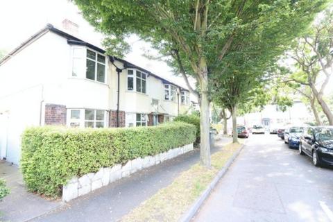 Bishops Close, London, Greater London, E17