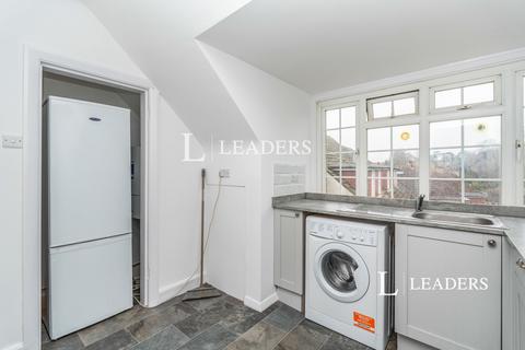 1 bedroom flat to rent, Addis Square, Portswood Road, Southampton, SO17