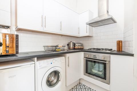 1 bedroom flat to rent, Moat Street, Slateford, Edinburgh, EH14