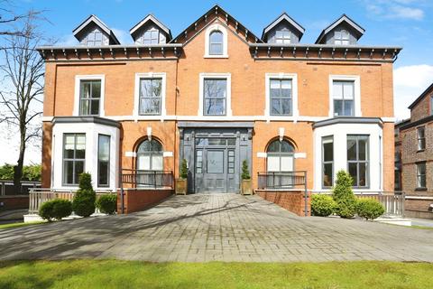 3 bedroom flat to rent, The Beeches, Didsbury, Manchester, M20