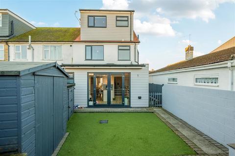 4 bedroom end of terrace house for sale, Margate Road, Ramsgate