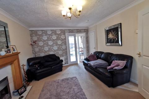3 bedroom end of terrace house to rent, Blayds Garth, Woodlesford, Leeds, West Yorkshire, UK, LS26