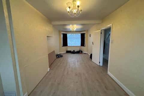 3 bedroom semi-detached house to rent, Derrydown Road, Perry Barr, Birmingham