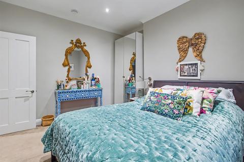 undefined, Prince Of Wales Road, Kentish Town NW5