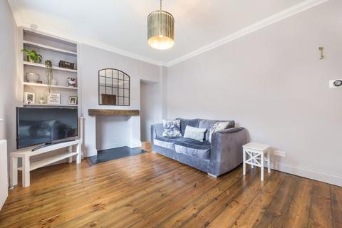 3 bedroom house to rent, Hawkesbury Road, London SW15