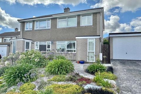 Murdoch Close, Truro