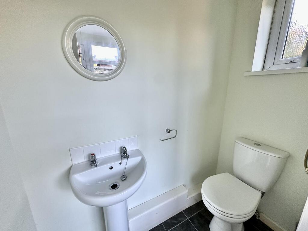Ground Floor WC