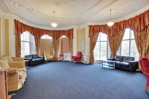 32 bedroom detached house for sale, Darenth Hill, Dartford, Kent, DA2