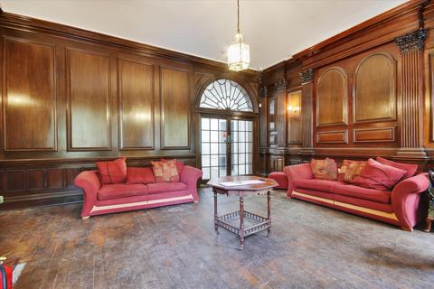 32 bedroom detached house for sale, Darenth Hill, Dartford, Kent, DA2