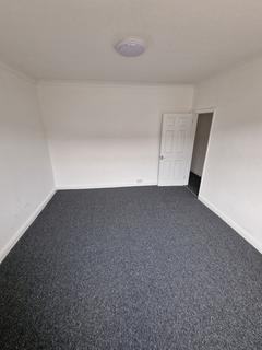 2 bedroom terraced house to rent, Rotherby Avenue, Leicester LE4