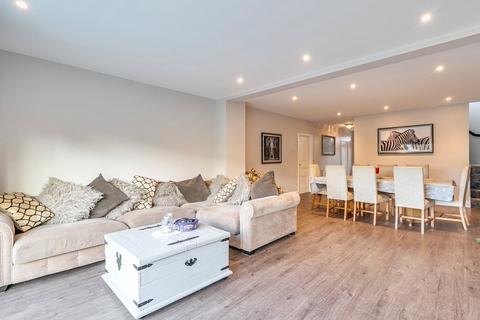 4 bedroom detached house for sale, Eastwick Road, Great Bookham, KT23