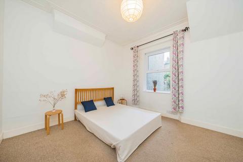 undefined, Heyworth Road, London E5