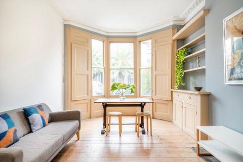 2 bedroom flat for sale, Heyworth Road, London E5