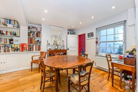 2 bedroom maisonette to rent, Malden Road, Kentish Town, London, NW5