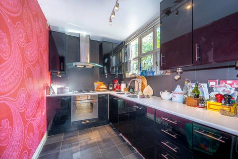 2 bedroom maisonette to rent, Malden Road, Kentish Town, London, NW5