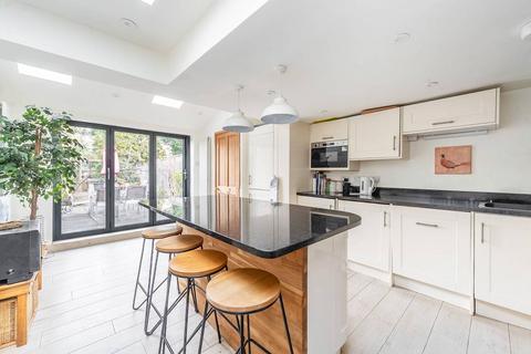 2 bedroom terraced house for sale, Capel Road, Bushey, Watford, WD19