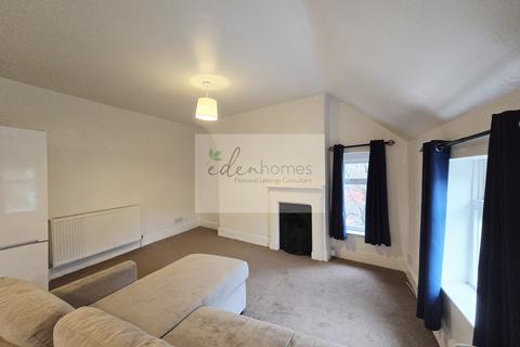 2 bedroom flat to rent, Fountain Street, Nailsworth, Stroud, Gloucestershire