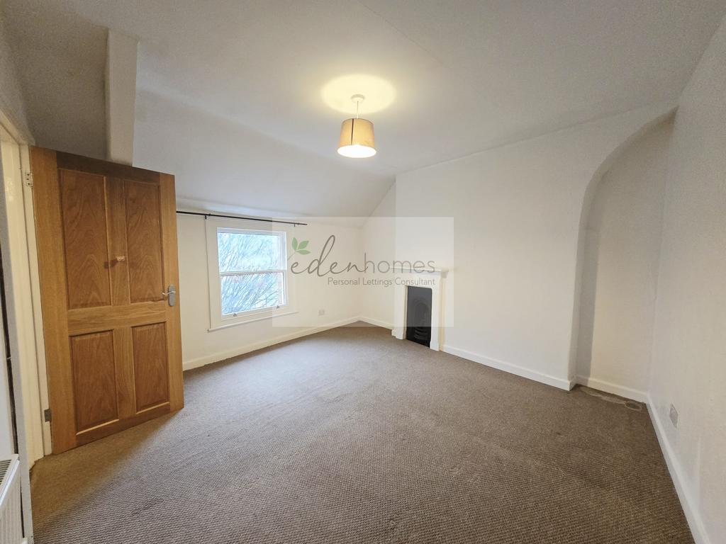 Bedroom 1.jpeg