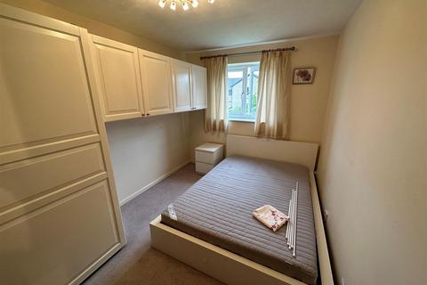 undefined, Moray Close, Edgware