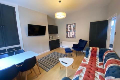 undefined, Sunnybank Avenue, Horsforth LS18