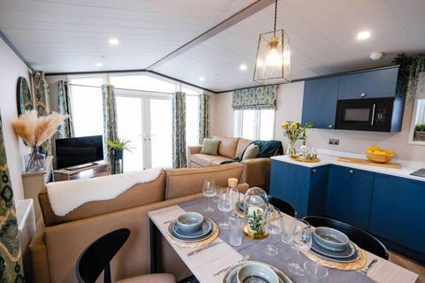 2 bedroom lodge for sale, A85 20 Shilling Wood Comrie