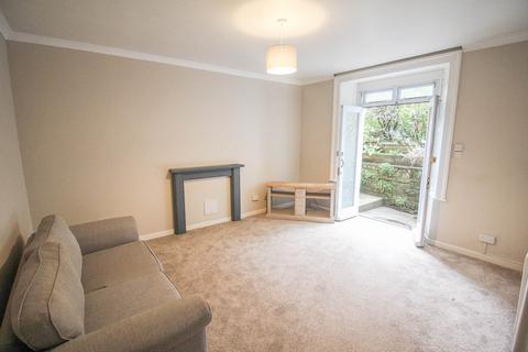 undefined, *Central Location*Close to Sea Front*Large Courtyard Garden*Two Bedrooms*