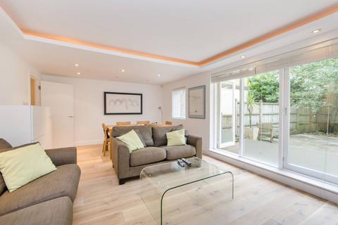 2 bedroom flat for sale, Marlborough Hill, St John's Wood, London, NW8