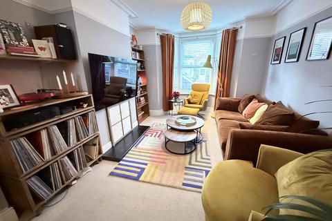 3 bedroom terraced house for sale, Kent Road, Old Town, Swindon, SN1