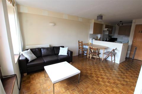 3 bedroom apartment to rent, Discovery Walk, Wapping, London, E1W