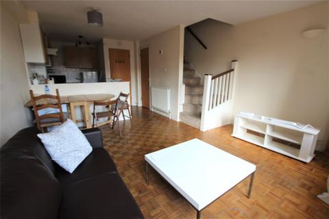 3 bedroom apartment to rent, Discovery Walk, Wapping, London, E1W