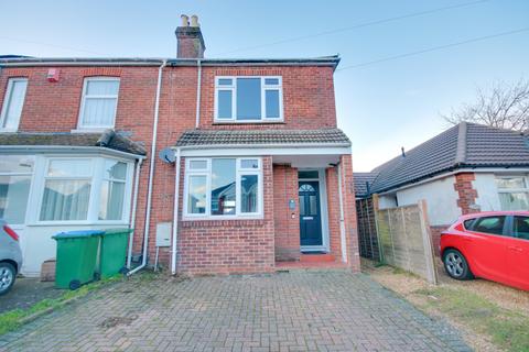 undefined, BITTERNE! 115FT SOUTHERLY ASPECT REAR GARDEN! POPULAR LOCATION!