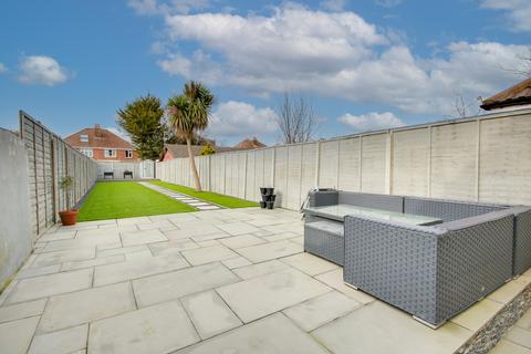 3 bedroom end of terrace house for sale, BITTERNE! 115FT SOUTHERLY ASPECT REAR GARDEN! POPULAR LOCATION!