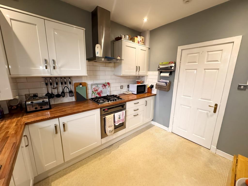 Kitchen 3