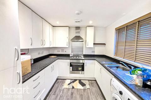 undefined, Christabel Close, Swanscombe