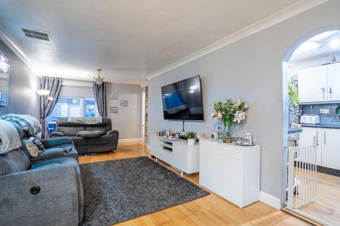 3 bedroom semi-detached house for sale, The Coppice, Vigo, Gravesend, Kent, DA13 0SB